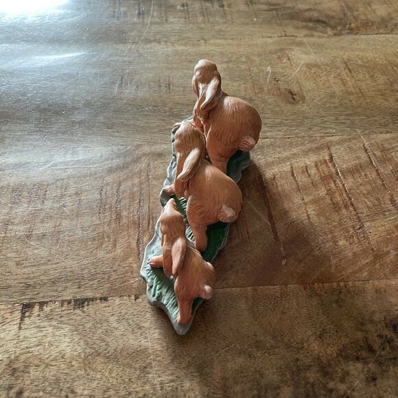 Dollhouse Miniatures Ceramic Wild Rabbit Family - Picture 3 of 6